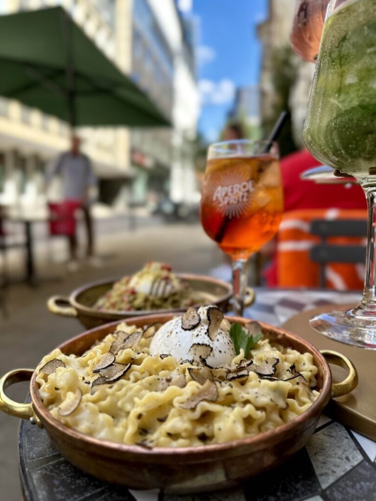 Tagliere e Vino Trüffelpasta