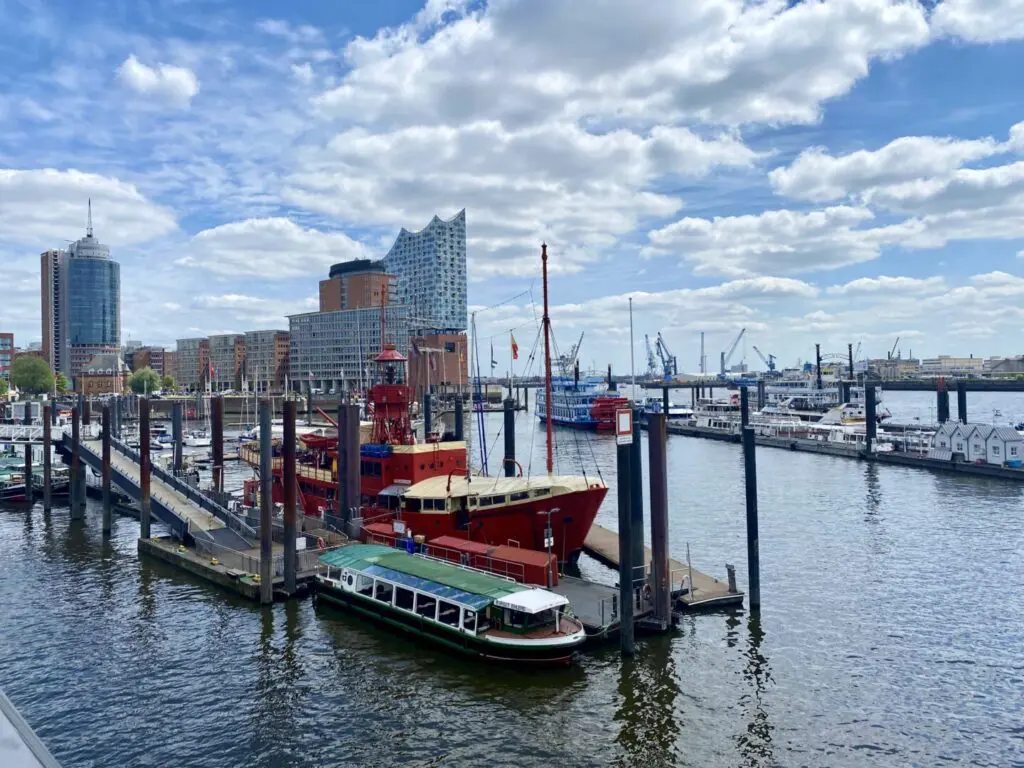 Hamburger Hafen Feuerwehrschiff