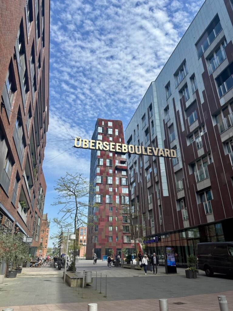 Hafencity Überseeboulevard