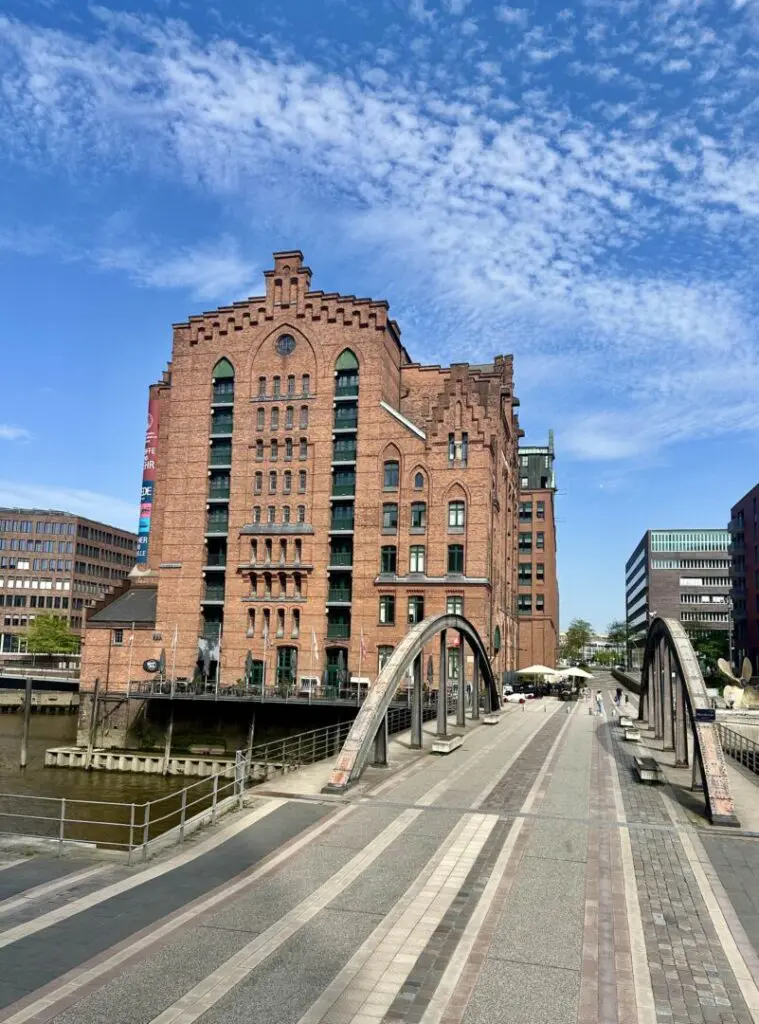 Hafencity Brücke