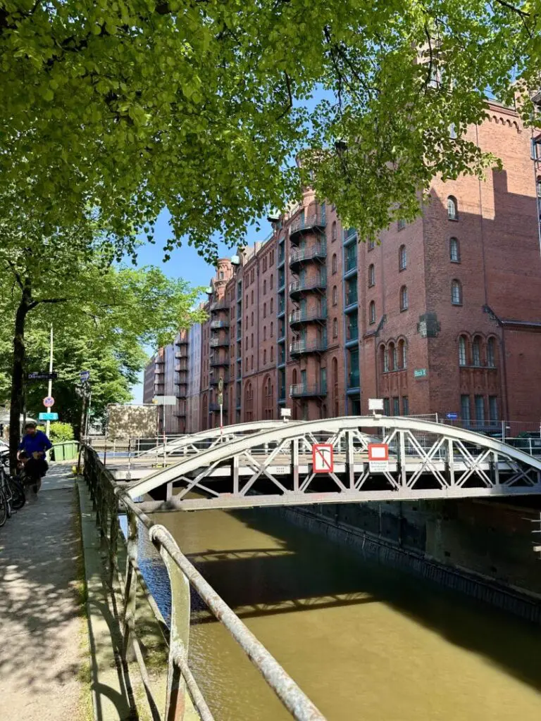 Speicherstadt Brücke