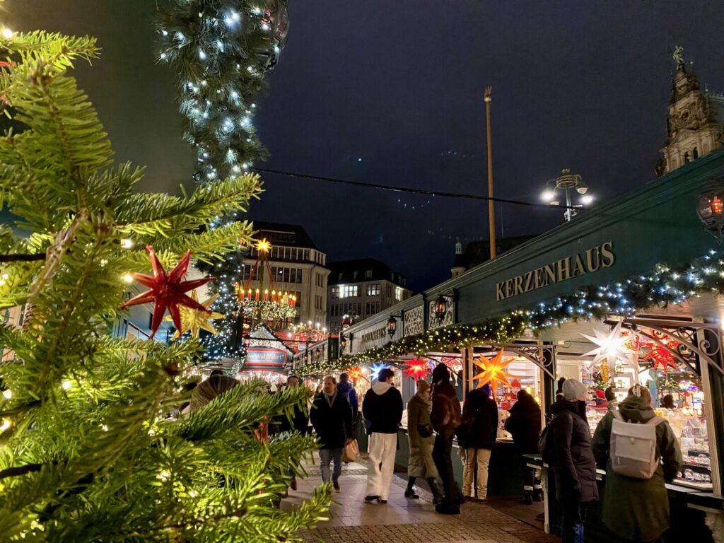 Roncalli Weihnachtsmarkt Gasse