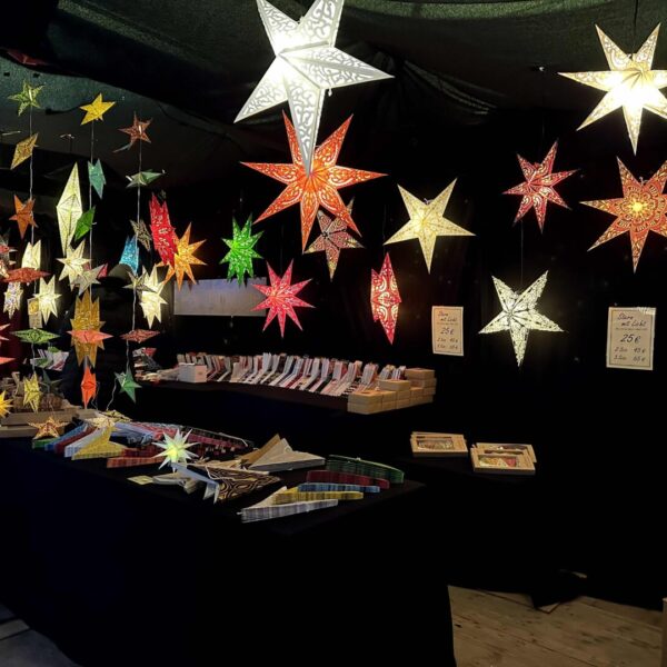 Christmas market on the Jungfernstieg – Weißerzauber on the waterfront