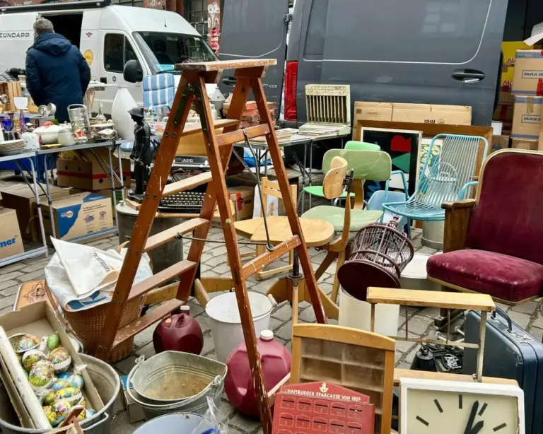 Flohschanze Möbel