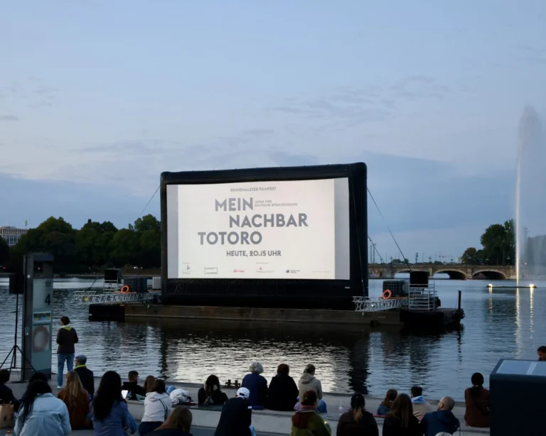 Binnenalster Filmfest Leinwand