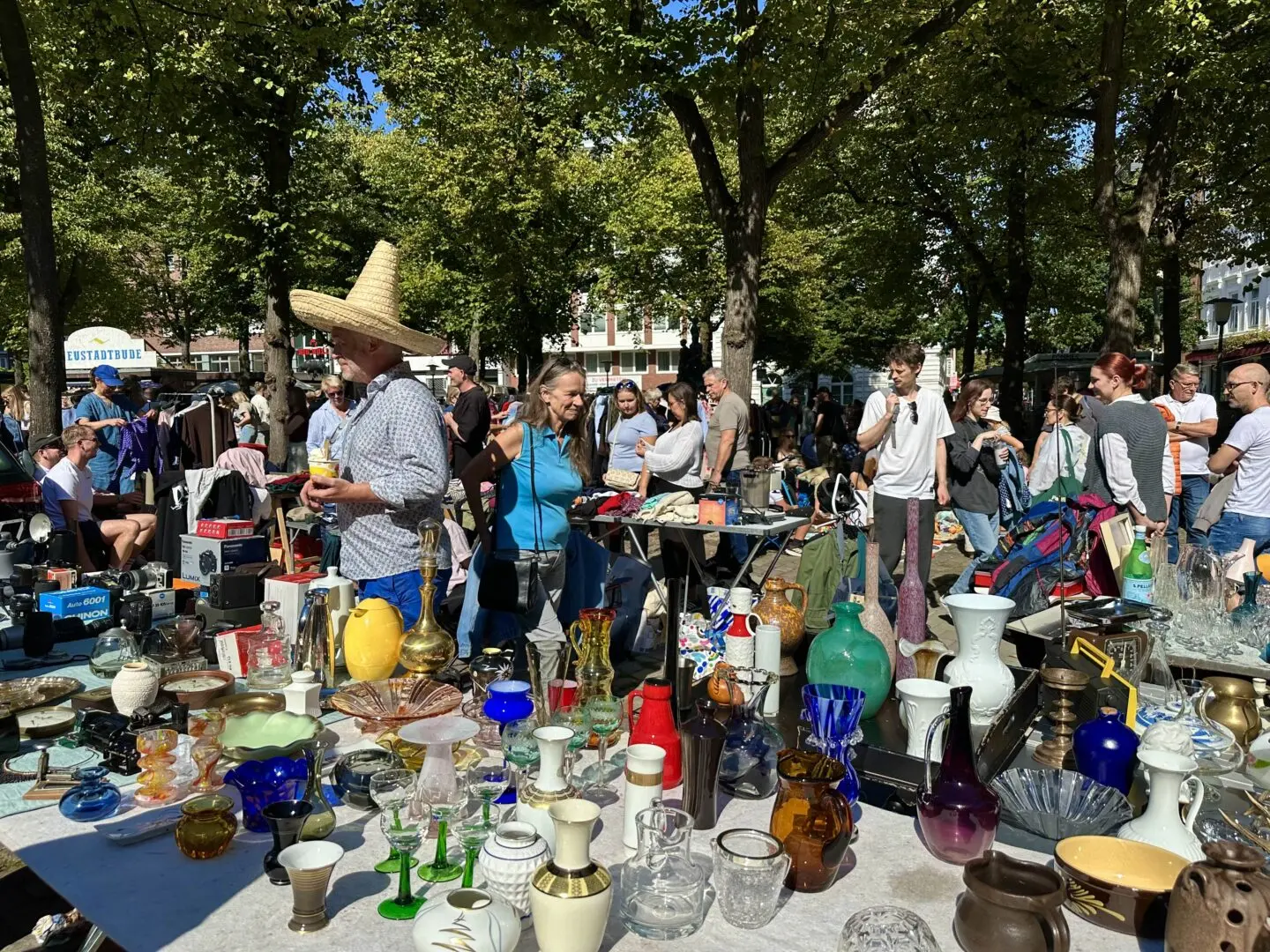 Flohmarkt Großneumarkt Stand
