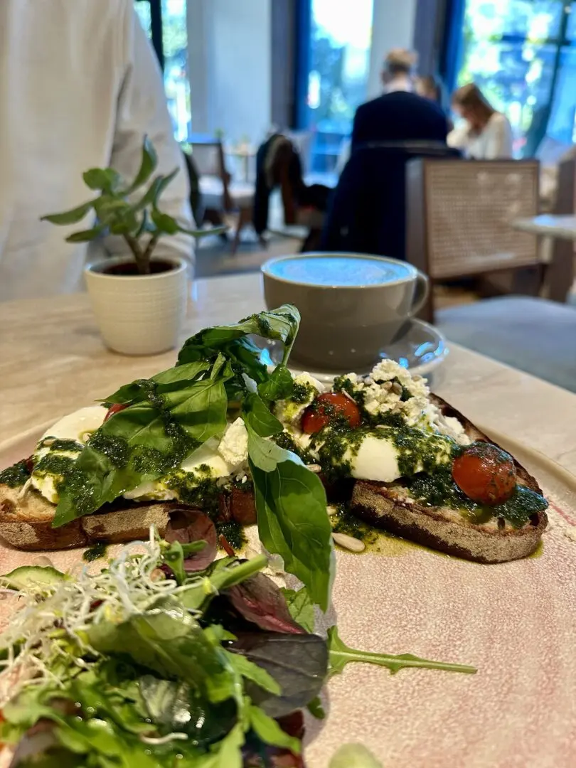 Mayfair Burrata Brot