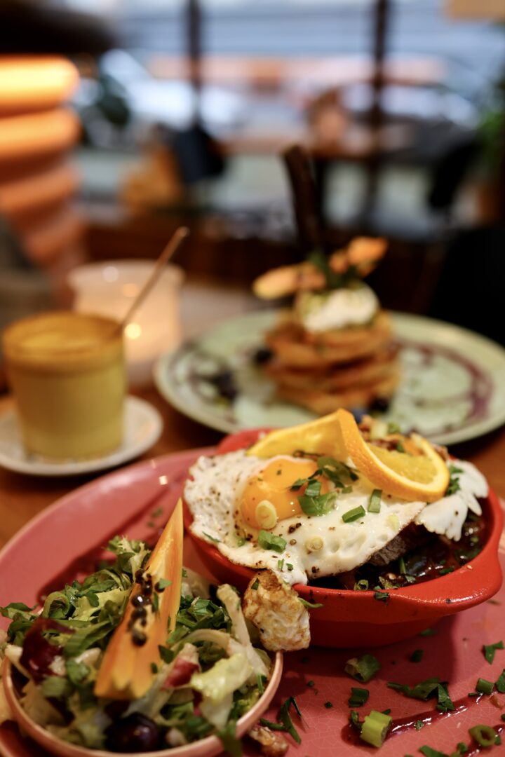 Café & Bistro Ivy Shakshuka