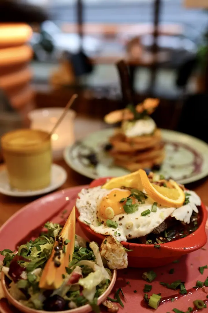 Café & Bistro Ivy Shakshuka