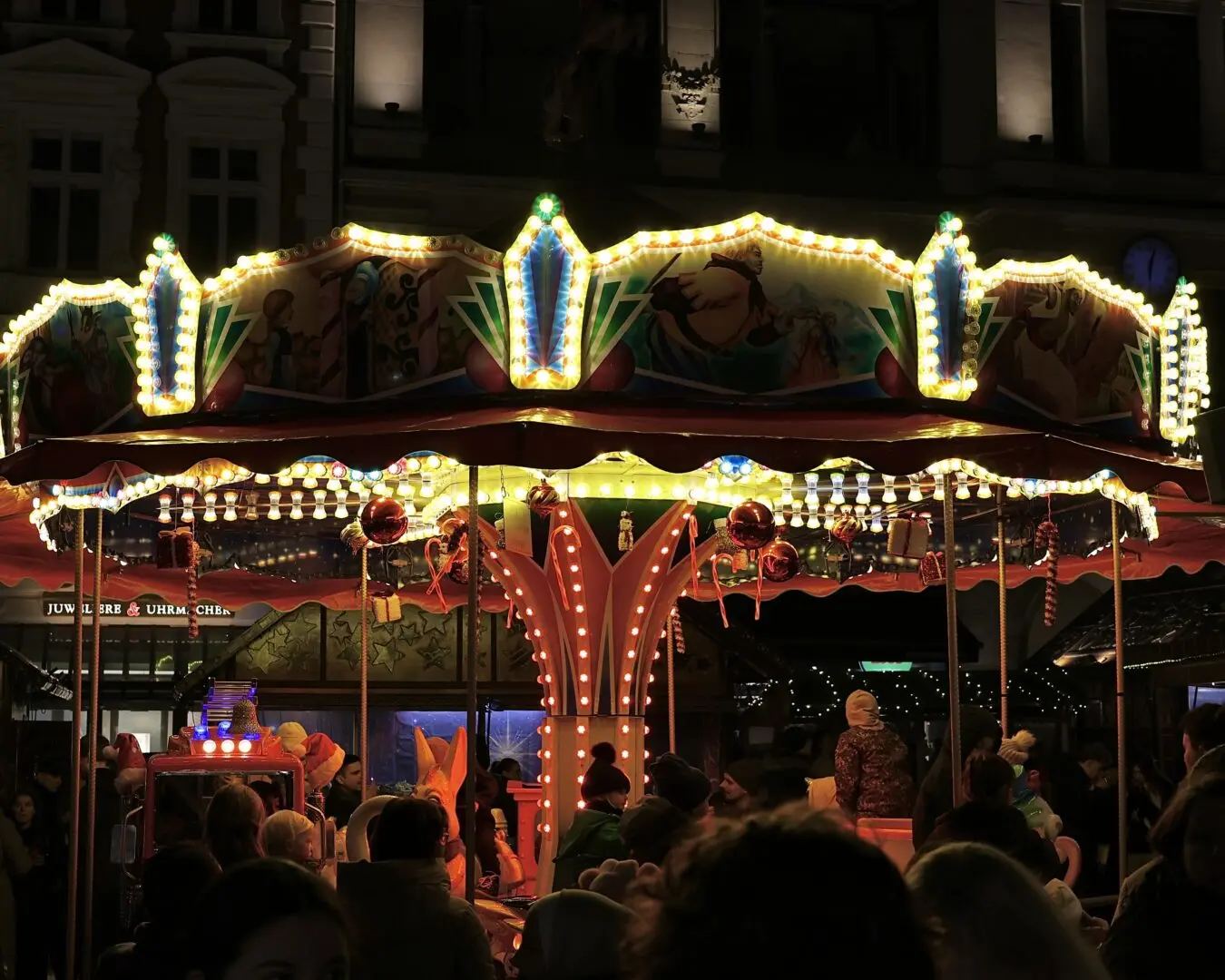 Weihnachtsmarkt Gänsemarkt Karussell