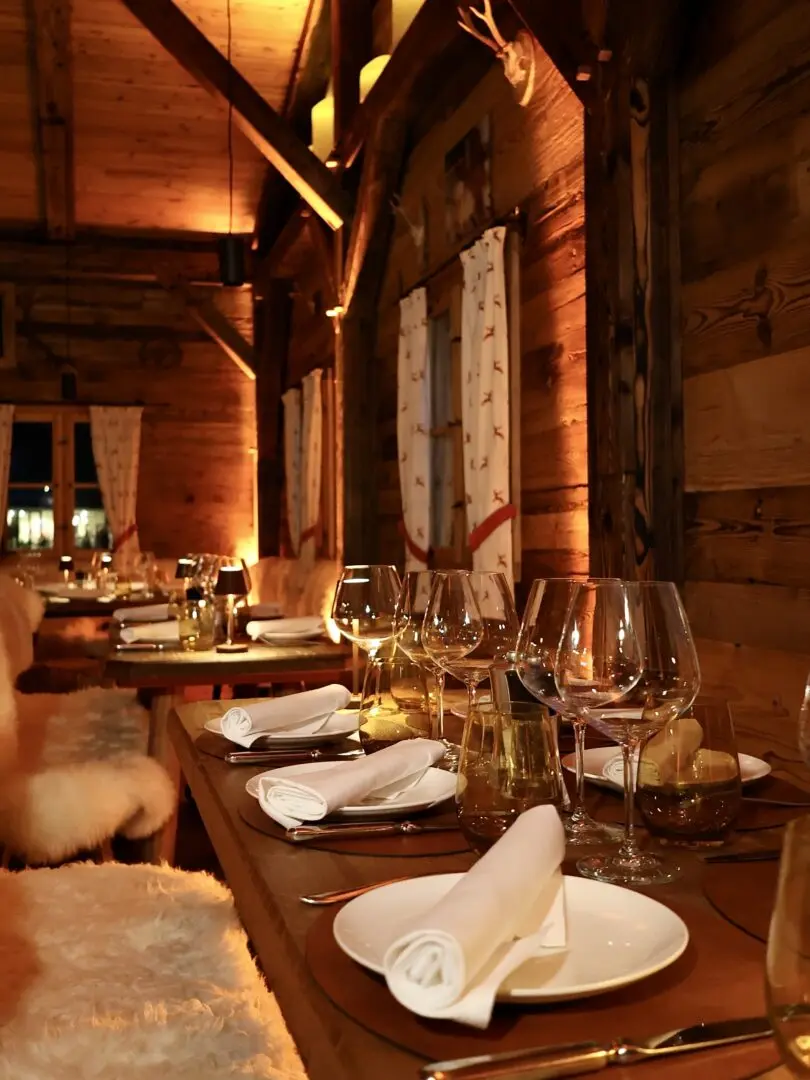 Grand Elysée Winter Chalet