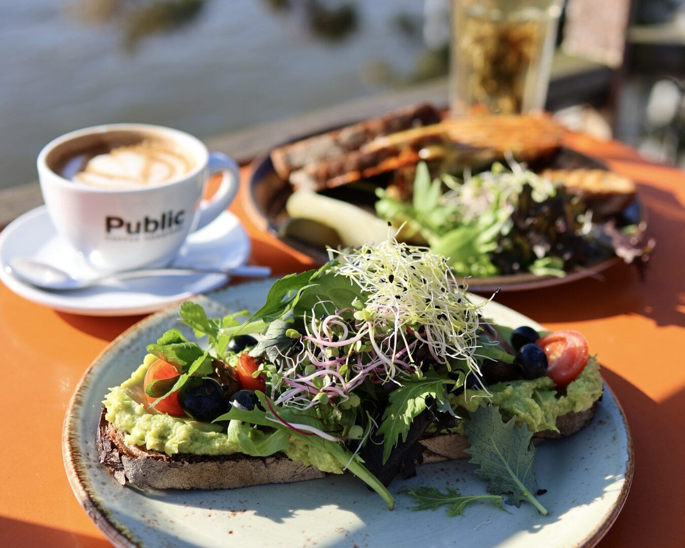 Entenwerder1 Avocado Brot